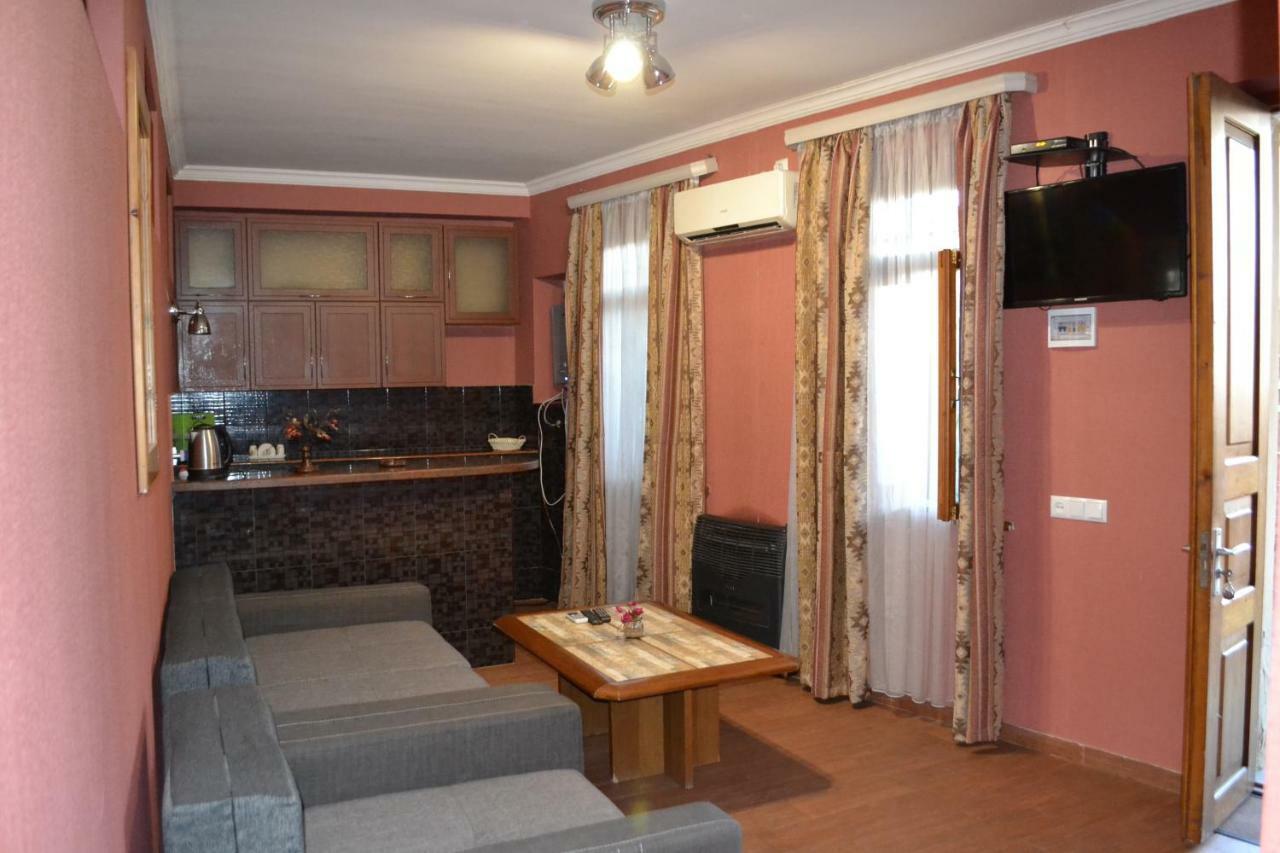 Anano Apartment On Botanikuri Tbilisi Exterior foto